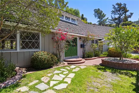 Exterior - 7971 Sangamon Ave, Sun Valley, CA 91352 photo 9 of 10