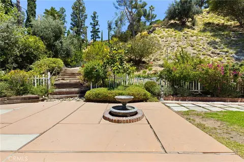 Exterior - 7971 Sangamon Ave, Sun Valley, CA 91352 photo 7 of 10