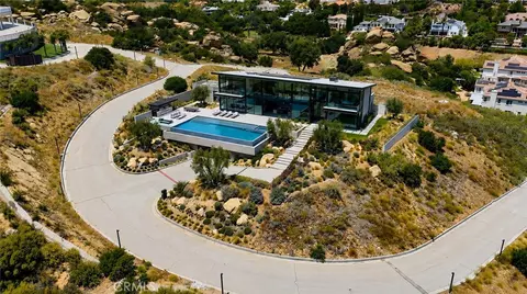 11627 Poema Pl, Chatsworth, CA 91311