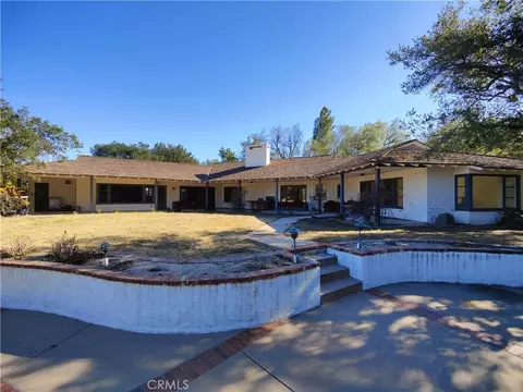 22427 Plummer St, Chatsworth, CA 91311