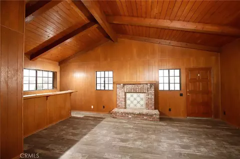 Living - 4841 Island View St, Oxnard, CA 93035 photo 5 of 6