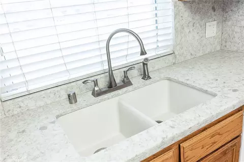Kitchen - 2454 Invar Ct, Simi Valley, CA 93065 photo 3 of 6