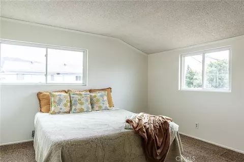 Bedroom - 2454 Invar Ct, Simi Valley, CA 93065 photo 4 of 12