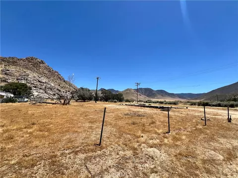 8136 Rocky Hl, Onyx, CA 93255
