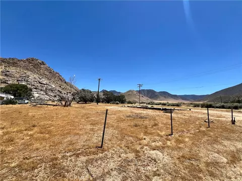 8136 Rocky Hl, Onyx, CA 93255