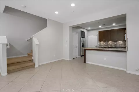 Entry Way - 629 Forest Park, Oxnard, CA 93036 photo 4 of 5