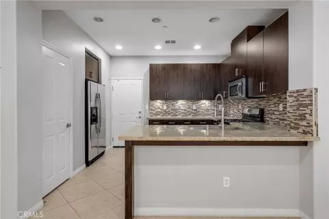 Entry Way - 629 Forest Park, Oxnard, CA 93036 photo 3 of 5