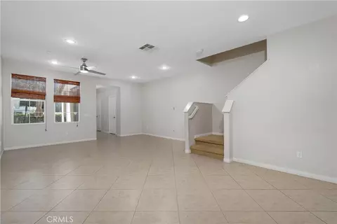 Living - 629 Forest Park, Oxnard, CA 93036 photo 2 of 4