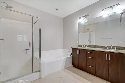Bath - 629 Forest Park, Oxnard, CA 93036 photo 1 of 2