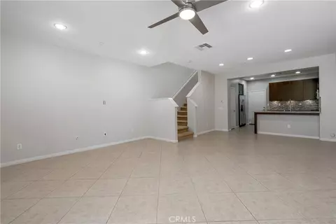 Living - 629 Forest Park, Oxnard, CA 93036 photo 3 of 4