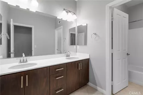 Entry Way - 629 Forest Park, Oxnard, CA 93036 photo 1 of 5