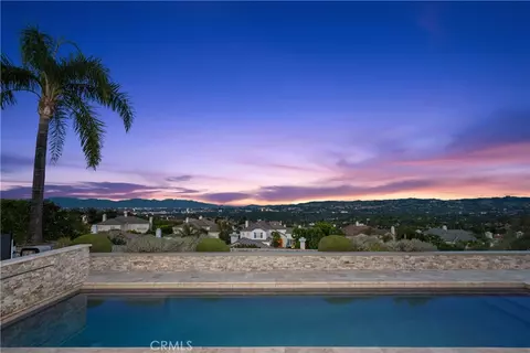 24918 Vista Verenda, Woodland Hills, CA 91367