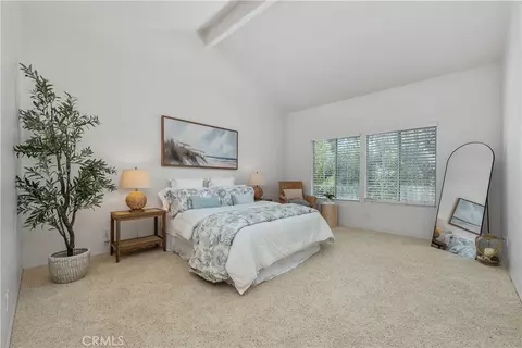 5614 Roundtree Pl, Westlake Village, CA 91362