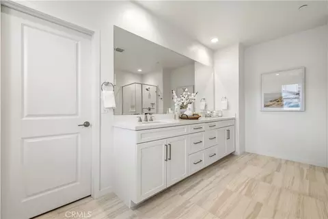 Entry Way - 18135 Tableau Way, Saugus, CA 91350 photo 4 of 5