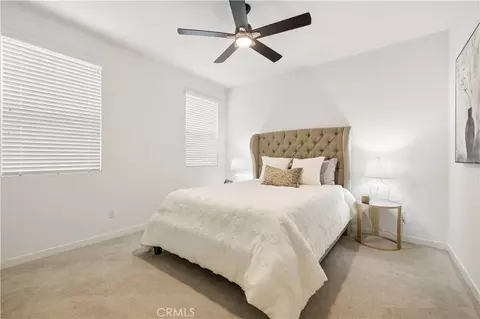 Bedroom - 18135 Tableau Way, Saugus, CA 91350 photo 1 of 8