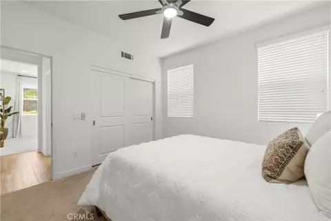 Bedroom - 18135 Tableau Way, Saugus, CA 91350 photo 2 of 8