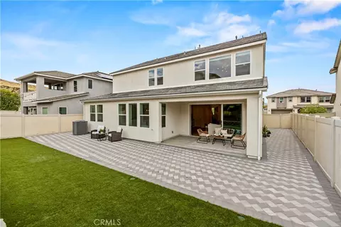 Exterior - 18135 Tableau Way, Saugus, CA 91350 photo 3 of 4