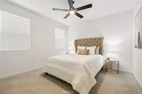 Bedroom - 18135 Tableau Way, Saugus, CA 91350 photo 1 of 8