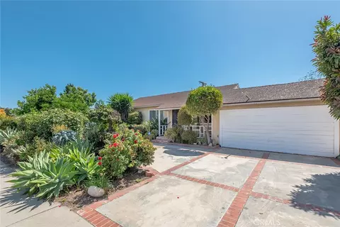 8613 Katherine, Panorama City, CA 91402