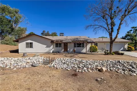 3855 Acton, Acton, CA 93510