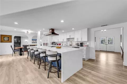 29795 Eagle Pt, Canyon Lake, CA 92587