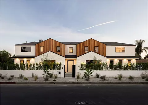 15202 Hesby St, Sherman Oaks, CA 91403