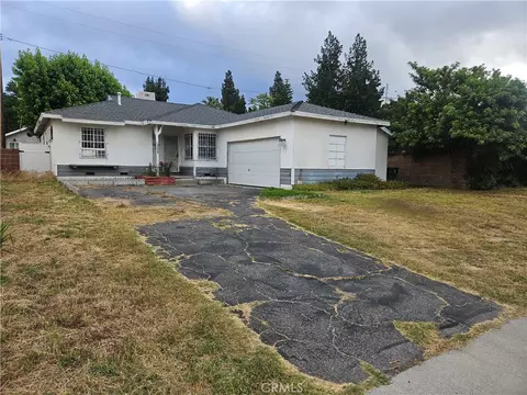 15949 Ludlow St, Granada Hills, CA 91344