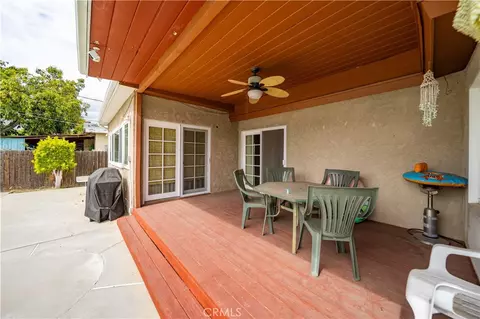 Exterior - 6853 Vanalden Ave, Reseda, CA 91335 photo 4 of 4