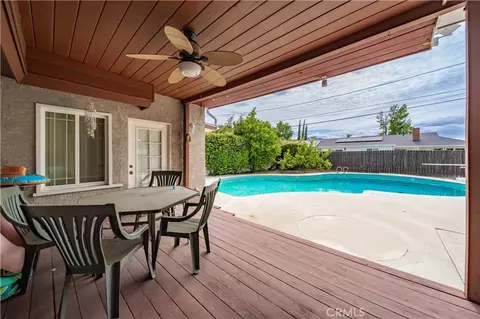 Exterior - 6853 Vanalden Ave, Reseda, CA 91335 photo 2 of 4