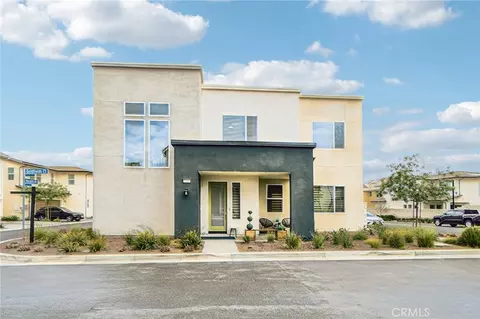 27003 Goldfields Ct, Valencia, CA 91381