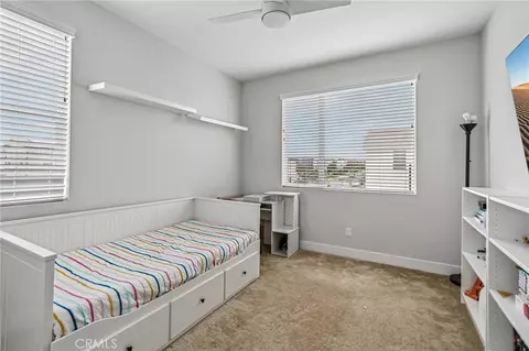 Bedroom - 27003 Goldfields Ct, Valencia, CA 91381 photo 1 of 11