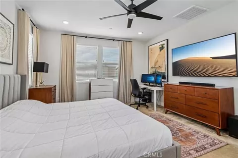 Bedroom - 27003 Goldfields Ct, Valencia, CA 91381 photo 9 of 11