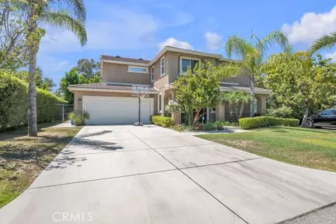 9849 Dreams, Mission Hills San Fernando, CA 91345