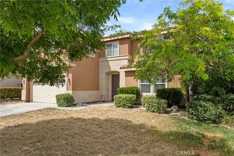 Exterior - 43245 Sunny, Lancaster, CA 93536 photo 3 of 8