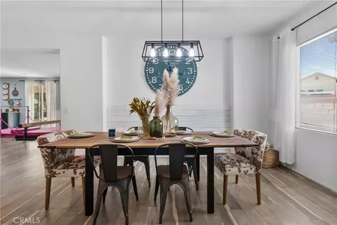 Dining - 43245 Sunny, Lancaster, CA 93536 photo 1 of 2