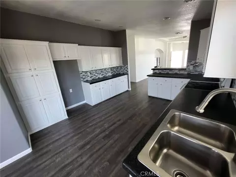 2017 Sonja Dr, Rosamond, CA 93560 photo 4