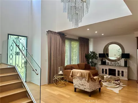 14721 Valley Vis, Sherman Oaks, CA 91403