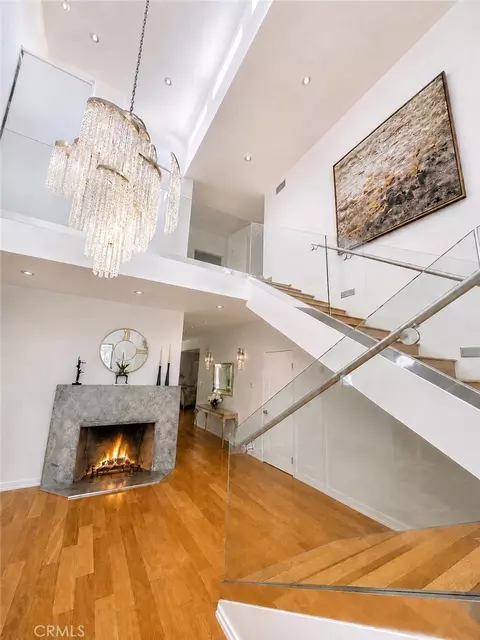 14721 Valley Vis, Sherman Oaks, CA 91403