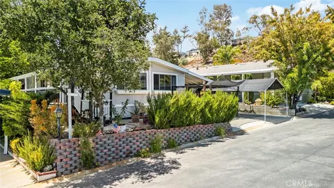 23777 Mulholland Hwy #203, Calabasas, CA 91302