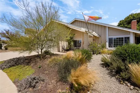 295 Odebolt Dr, Thousand Oaks, CA 91360