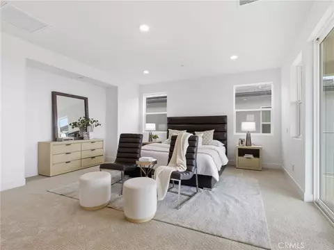 Bedroom - 27643 Juniper Ln, Valencia, CA 91381 photo 1 of 12
