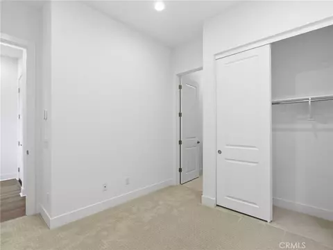 Bedroom - 27643 Juniper Ln, Valencia, CA 91381 photo 6 of 12