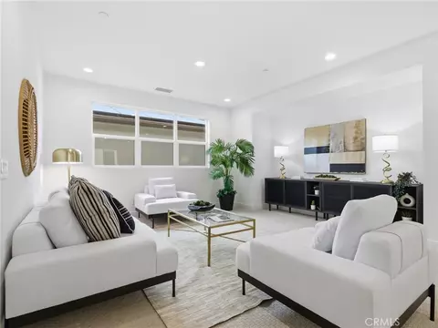 Living - 27643 Juniper Ln, Valencia, CA 91381 photo 9 of 12