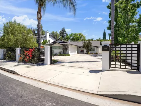 22263 Avenue San Luis, Woodland Hills, CA 91364