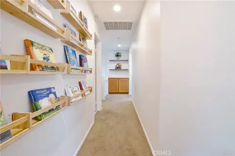 Entry Way - 45776 Klamath Ct, Temecula, CA 92592 photo 3 of 7