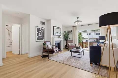3640 Cardiff Ave #210, Los Angeles, CA 90034