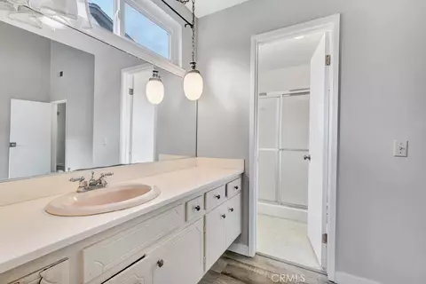 Bath - 2162 Emmett, Simi Valley, CA 93063 photo 1 of 3
