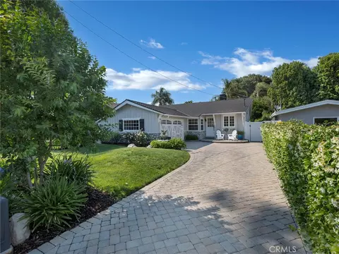 23271 Sylvan, Woodland Hills, CA 91367