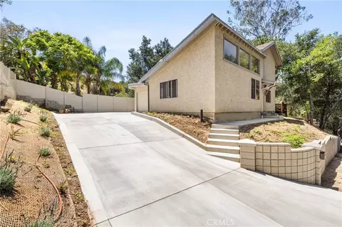 20914 Pilar Rd, Woodland Hills, CA 91364
