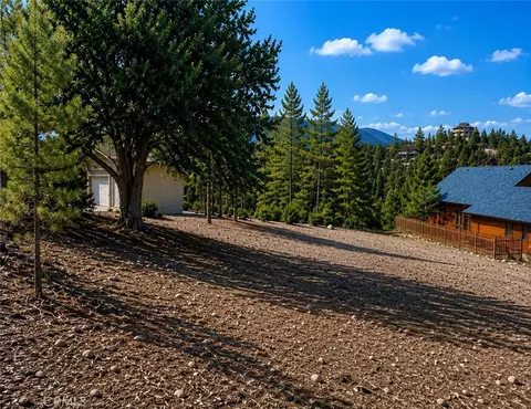 2029 Zermatt Dr, Pine Mountain Club, CA 93222